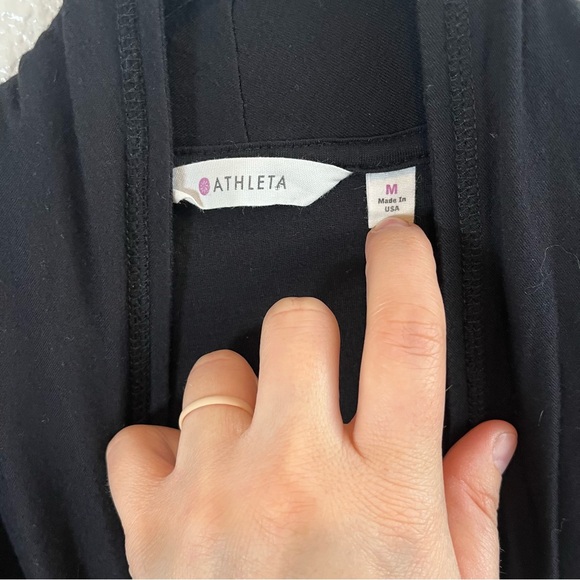 Athleta Open Front Sleeveless Wrap Cardigan Vest Black Medium - Picture 5 of 8